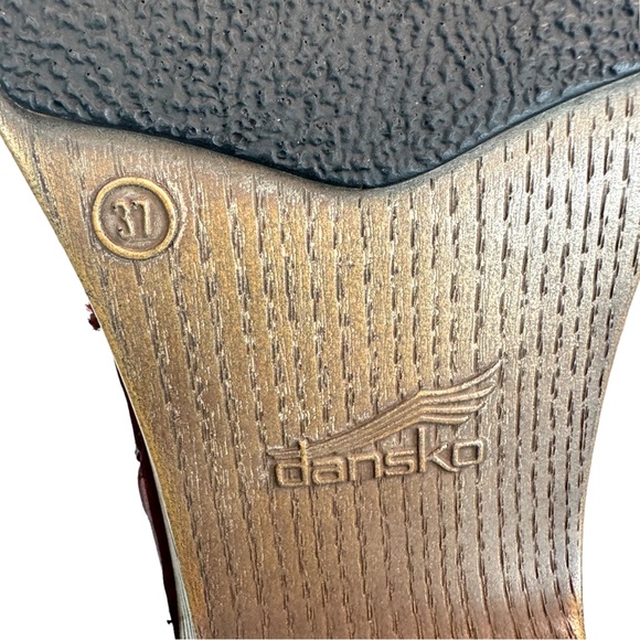 Dansko Women's Mina Ankle Leather Bootie Color: Red Oiled Size: 37 NEW - Picture 15 of 16